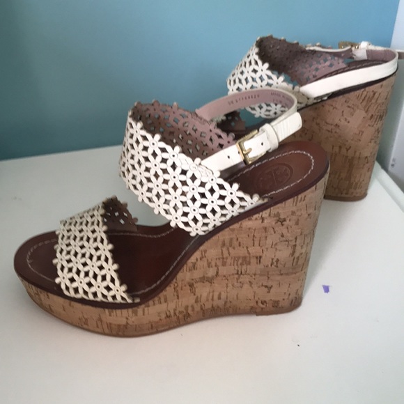 Tory Burch Cork platform wedge sandals ivory daisy cutout leather size 7.5 - Picture 6 of 8